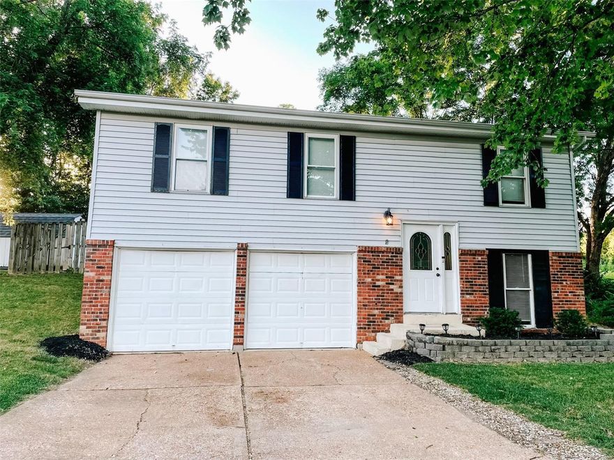 This is a must see 3 bed, 2 full bathrooms, with a 2car garage (that is currently getting new garage doors and new openers installed).
The eat in kitchen has been remodeled with solid surface countertops and Stainless-Steel appliances.
Hardwood floors throughout and all new lighting. The lower level is finished giving a large area for entertaining along with a half bath.
Upstairs you'll find 3 generous bedrooms and a beautifully remodeled bathroom. There is also a nice sized family room upstairs.
The water heater is new, all the plumbing is new, and the HVAC has new guts.
Out in back yard you'll enjoy the large flat, fenced in backyard.
 Nestled in a quiet neighborhood on a cul-de-sac nestled in St Peters close to lots of local shopping and too many restaurants to count.
This house has so much charm and will not last, so hurry and come see.