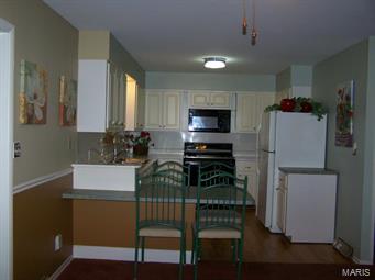 Westwood Ac #4 - Residential
