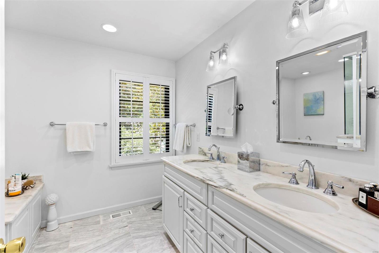 Kings Pond Road - Residential