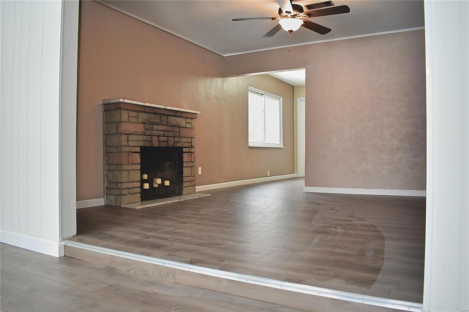 Survey 0000 Sec 33 Township - Residential