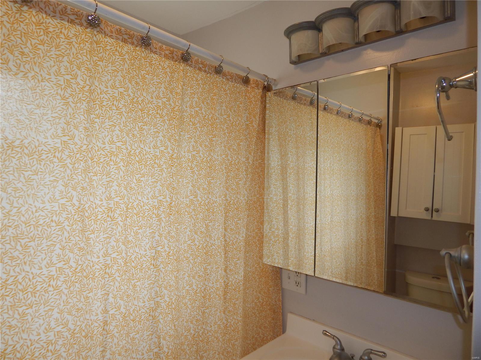 Natural Bridge Place - Residential