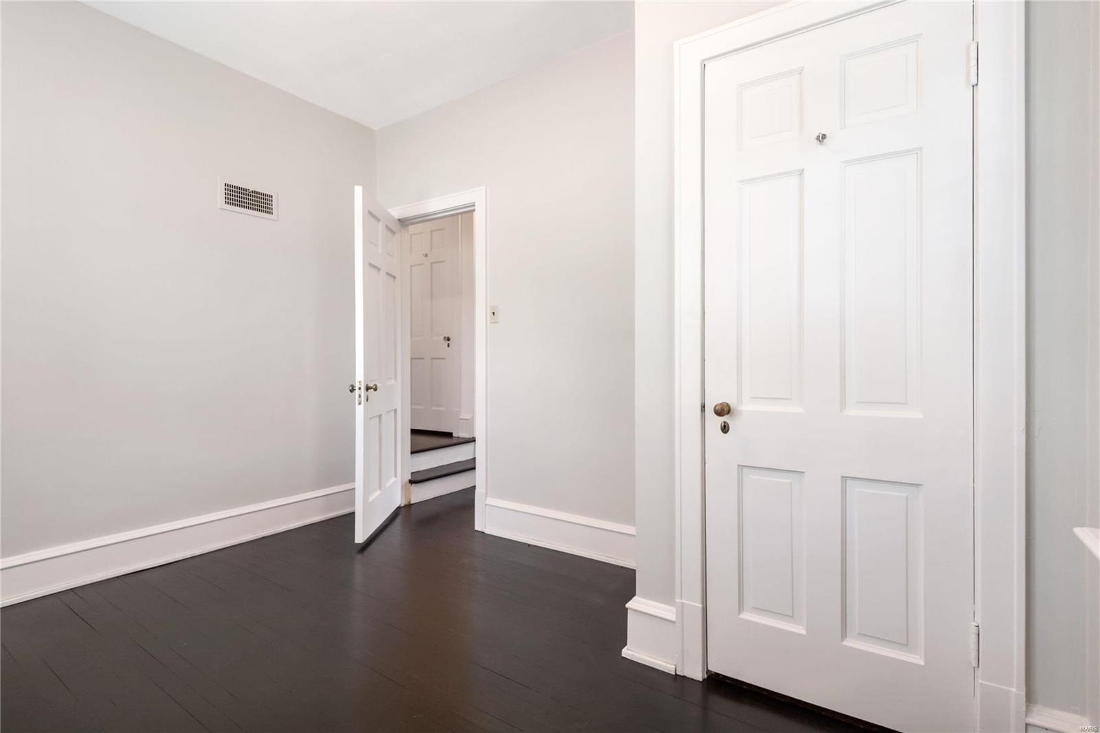 Denny Lane - Residential