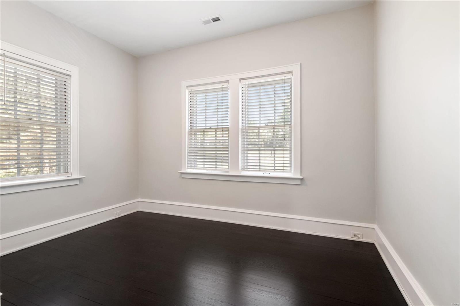 Denny Lane - Residential