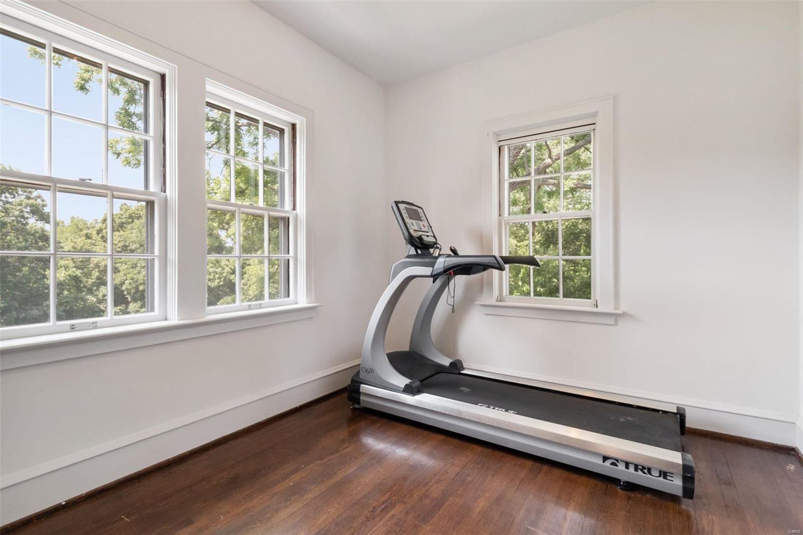 Denny Lane - Residential