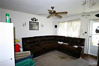 Country Club Manor 02 - Residential