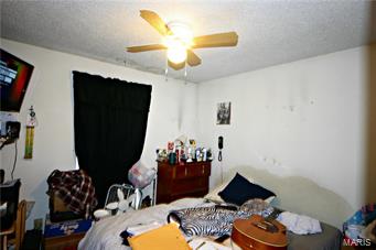 Country Club Manor 02 - Residential