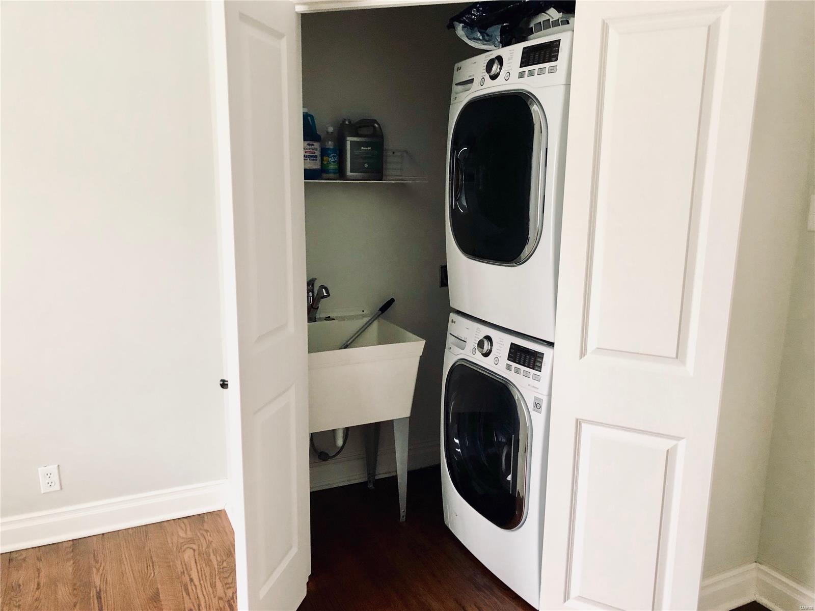 Mcknight Ridge - Residential