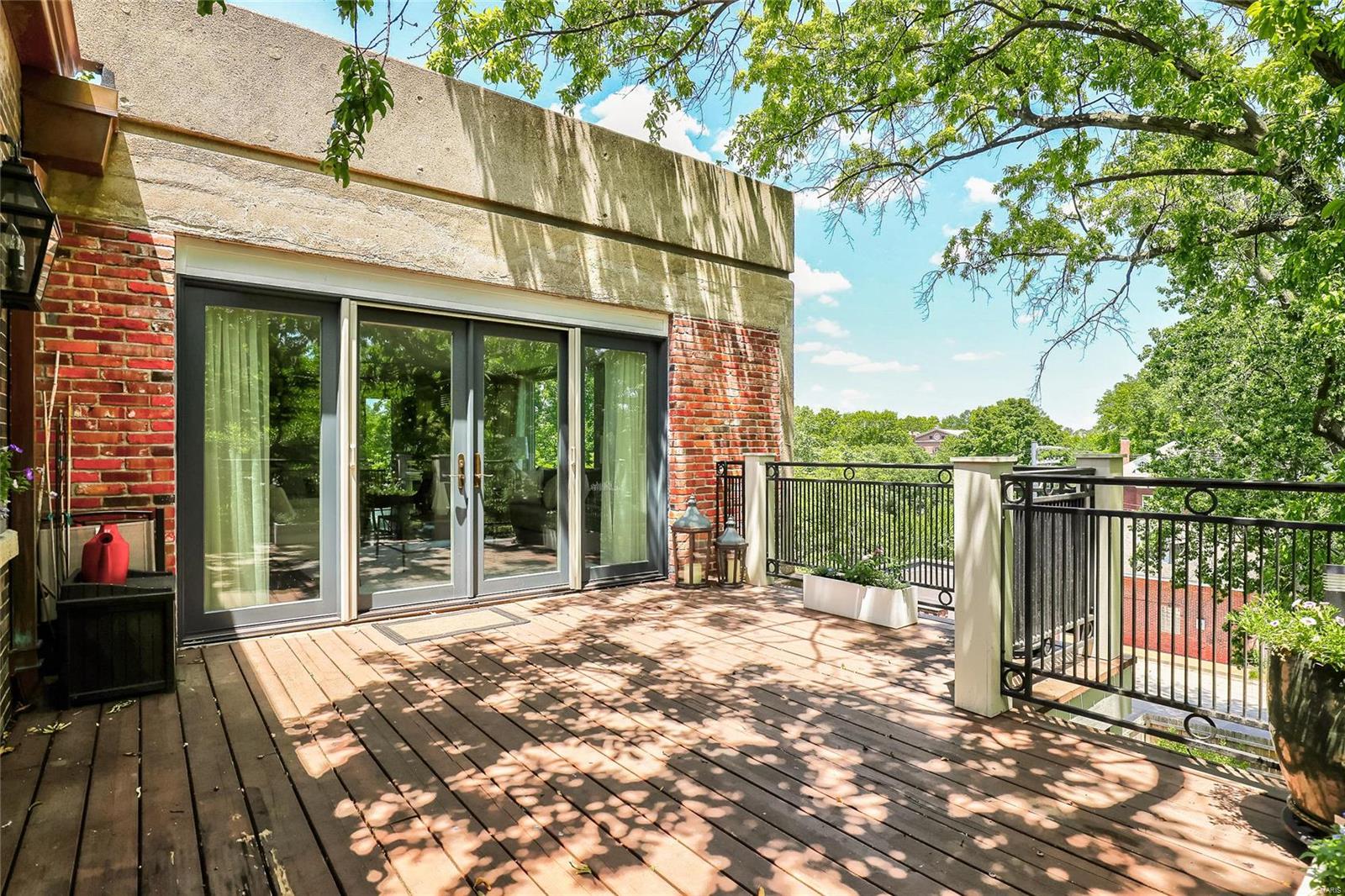 Pershing Place Condos - Residential