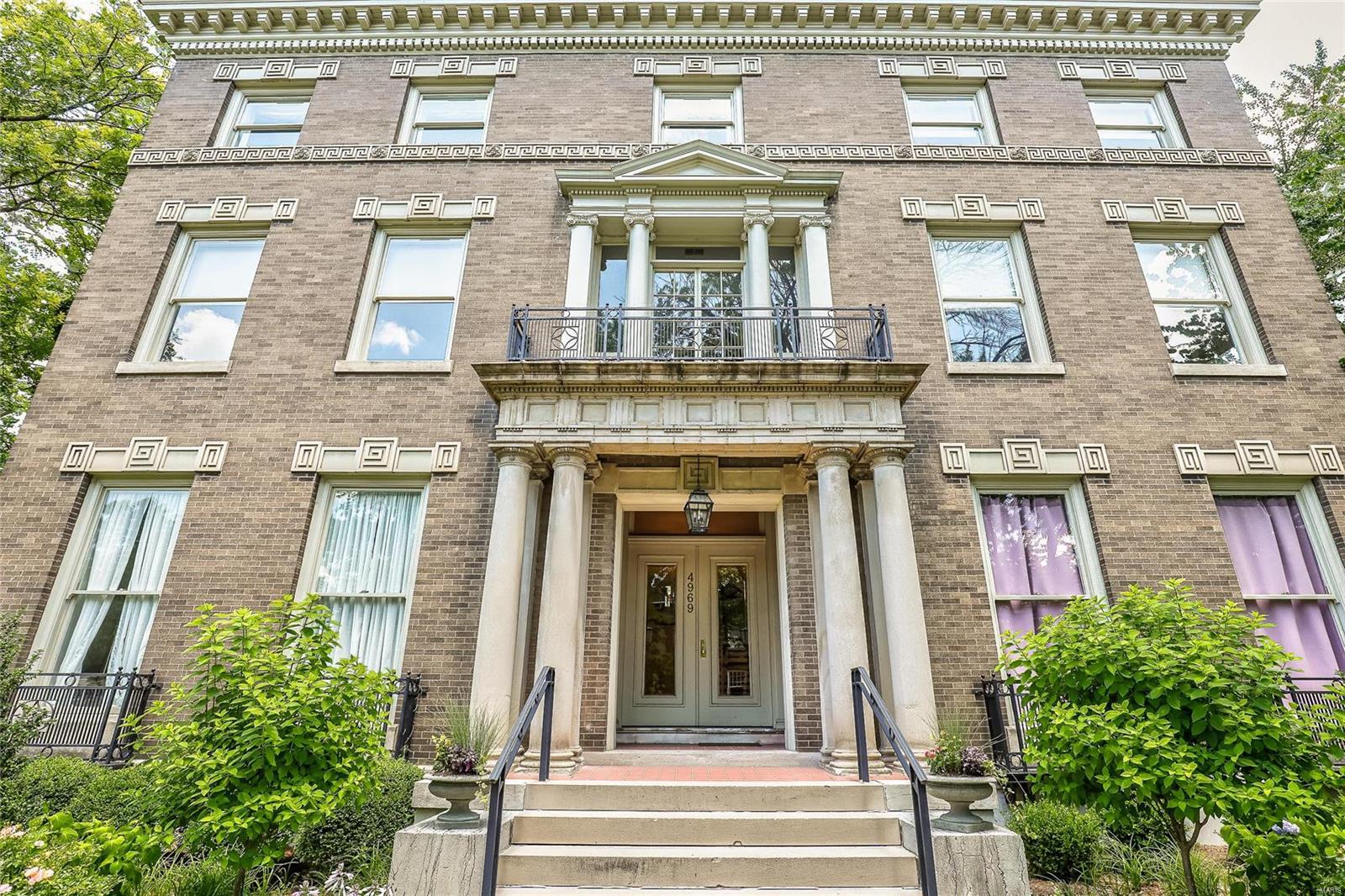 Pershing Place Condos - Residential