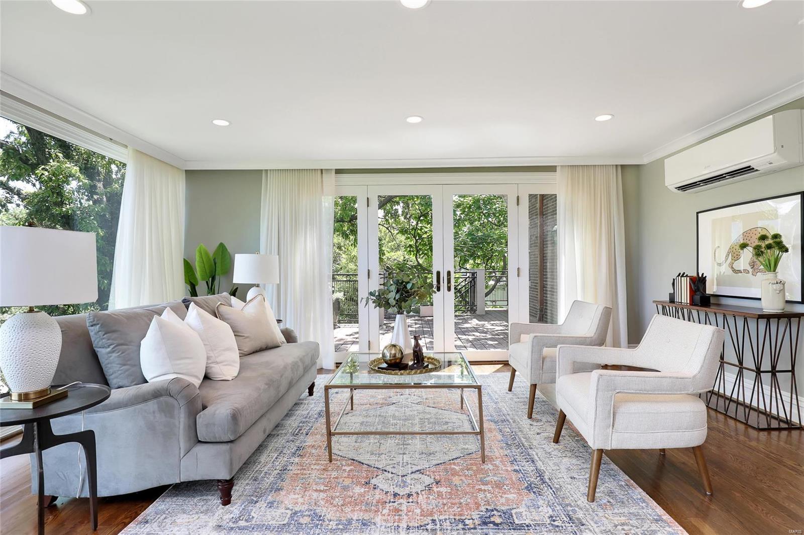 Pershing Place Condos - Residential