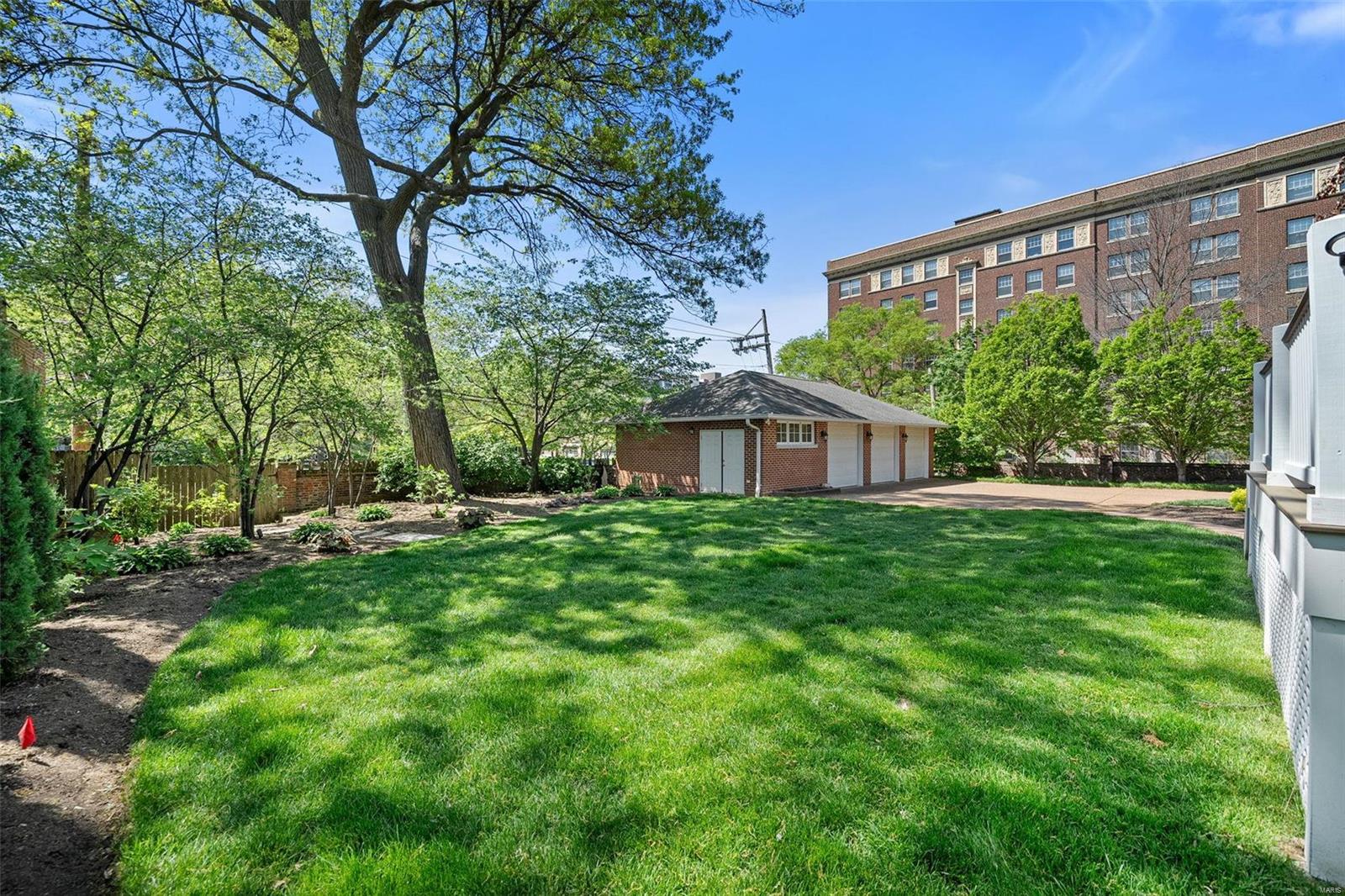 Kingsbury Place - Residential