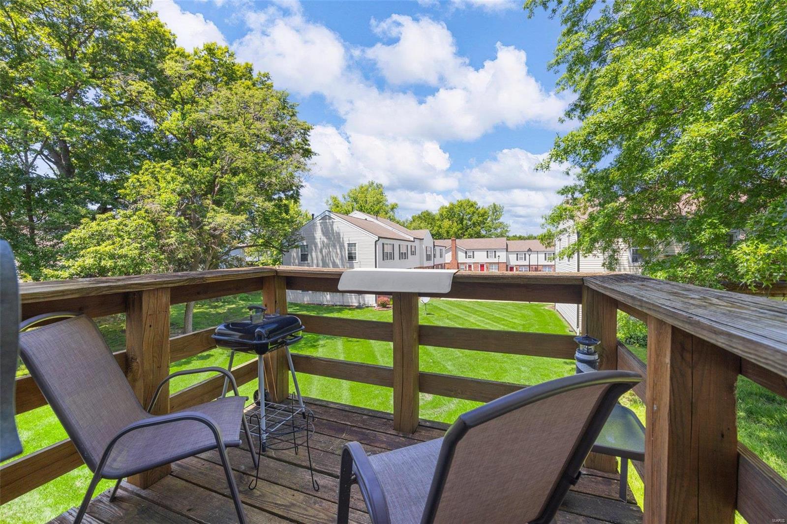 Woodlake Village Condos Ph2 - Residential