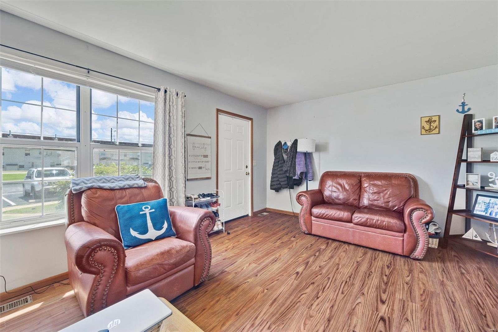 Woodlake Village Condos Ph2 - Residential