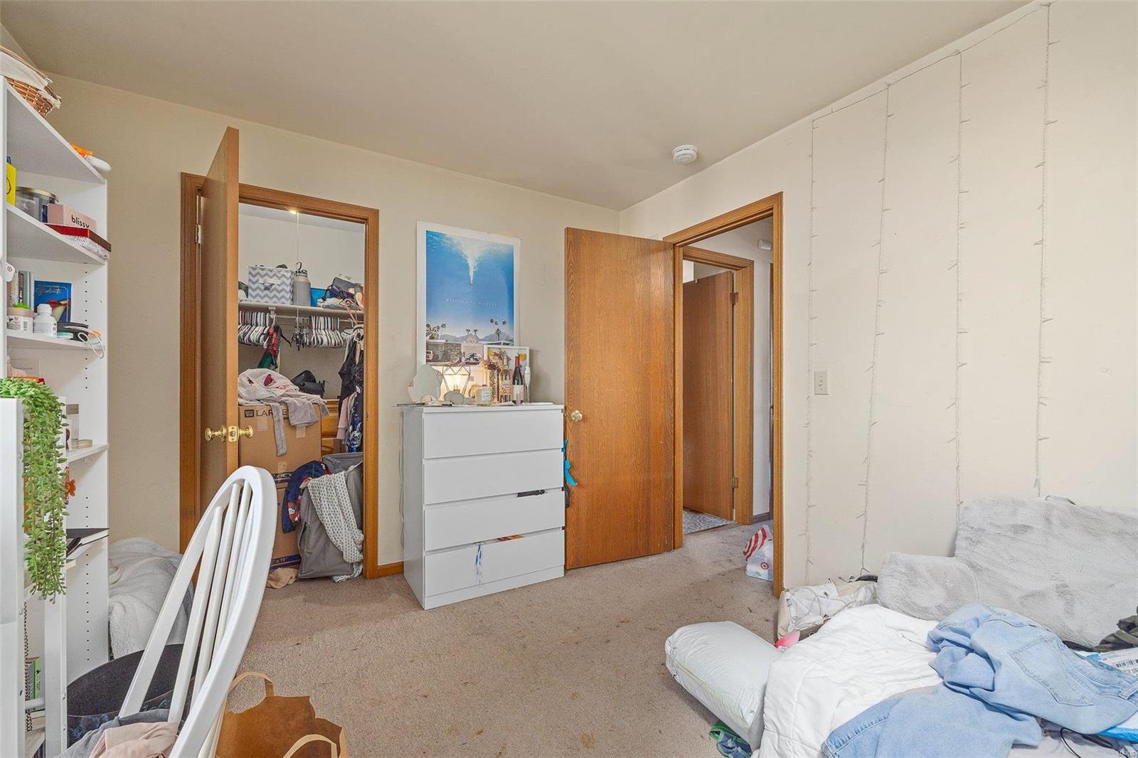 Woodlake Village Condos Ph2 - Residential