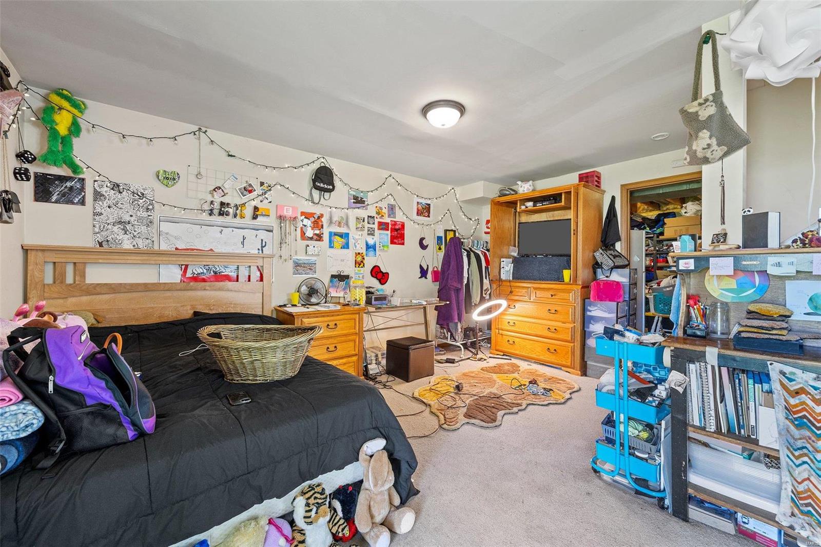 Woodlake Village Condos Ph2 - Residential