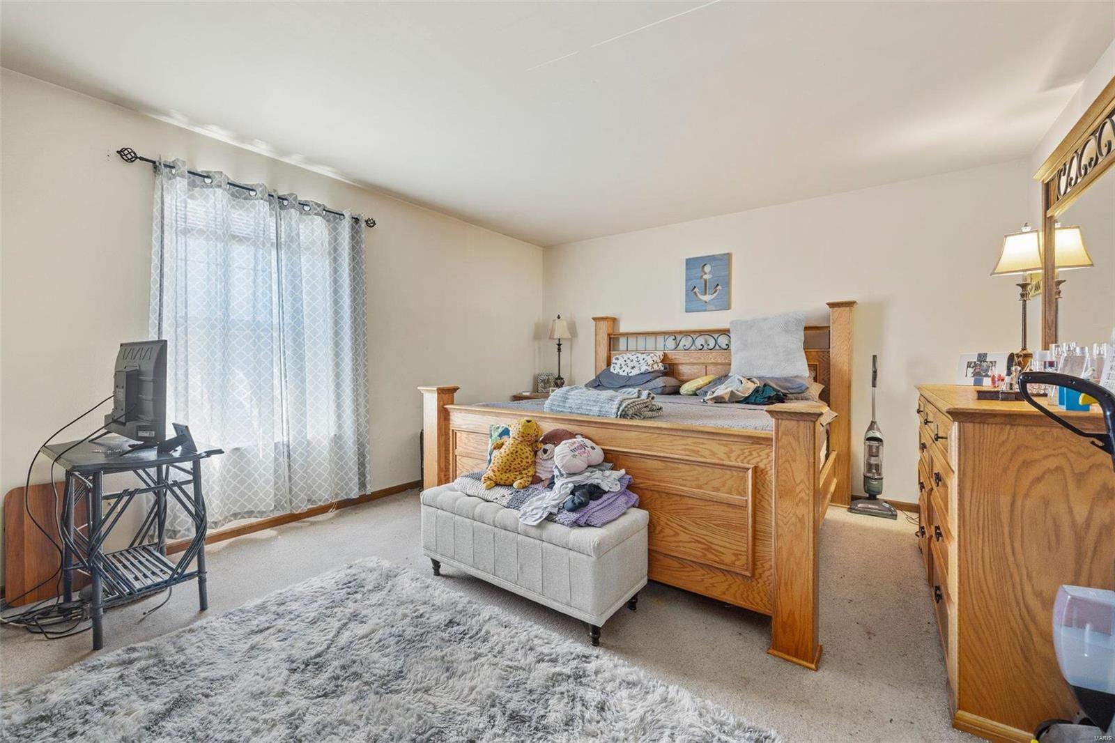 Woodlake Village Condos Ph2 - Residential