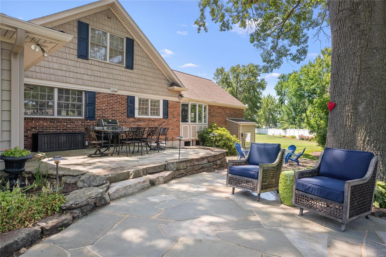 Dougherty Place Lt 13 22n220281 4-8-77 - Residential