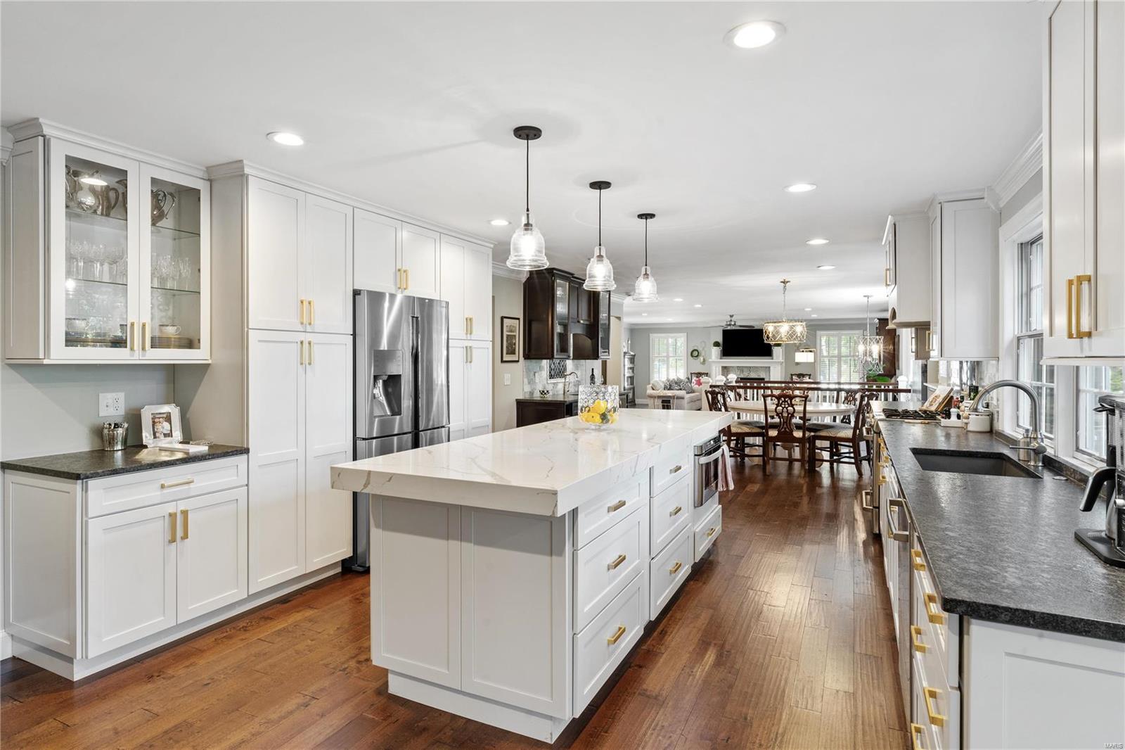 Dougherty Place Lt 13 22n220281 4-8-77 - Residential