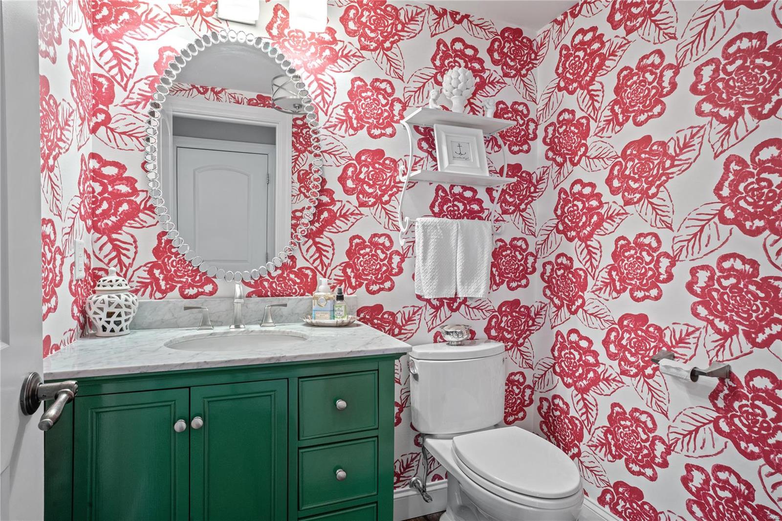 Dougherty Place Lt 13 22n220281 4-8-77 - Residential