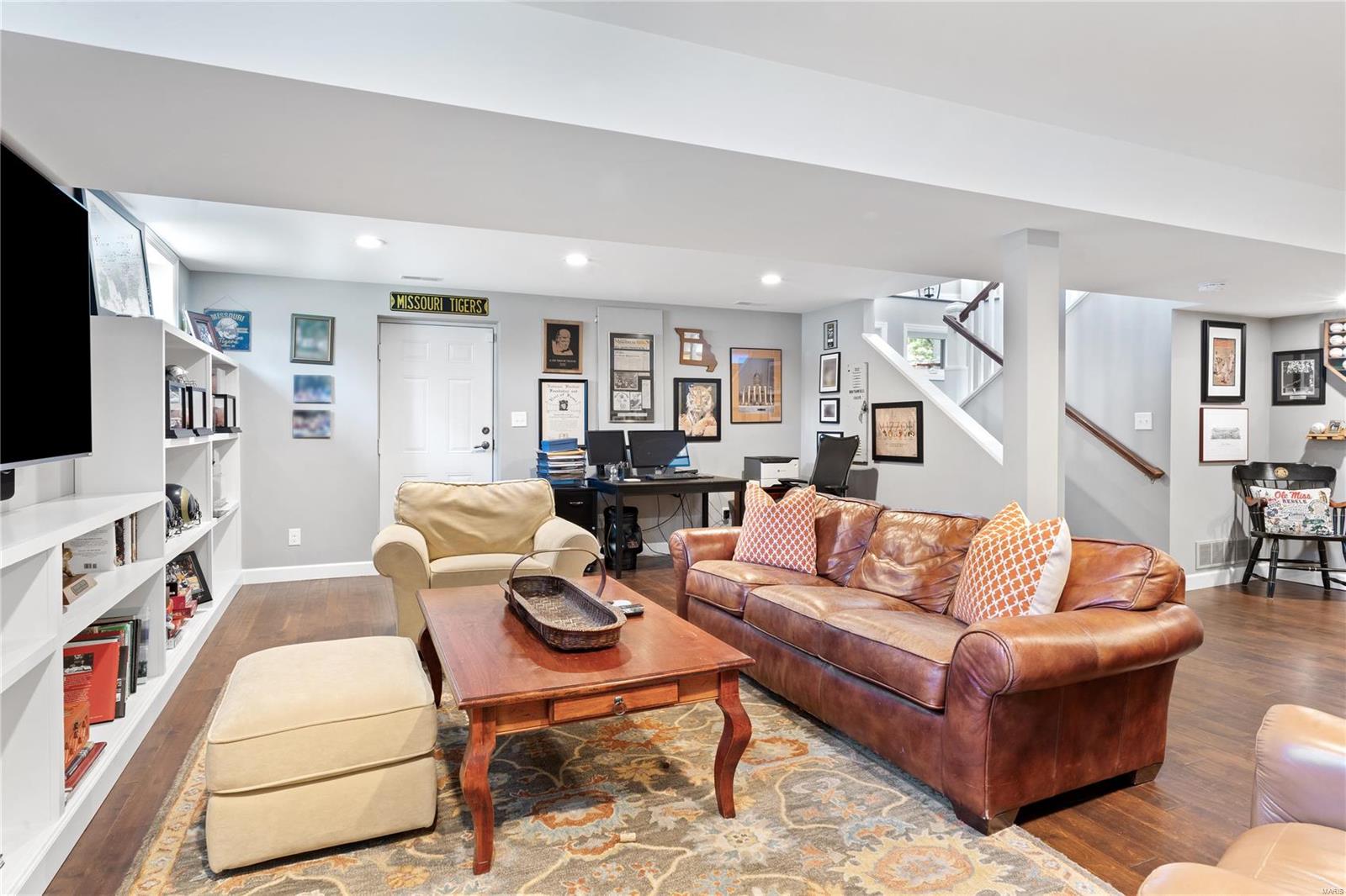 Dougherty Place Lt 13 22n220281 4-8-77 - Residential