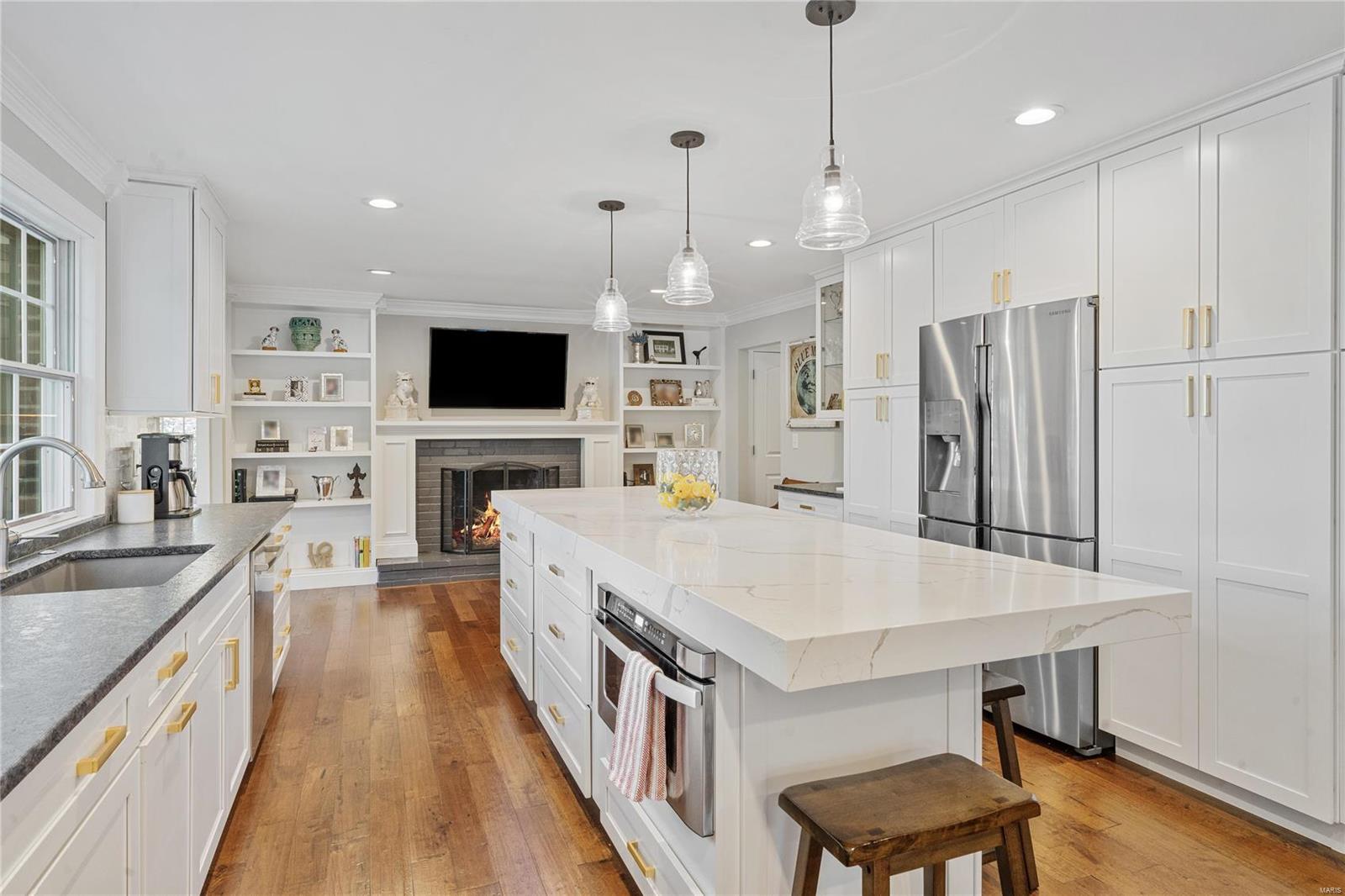 Dougherty Place Lt 13 22n220281 4-8-77 - Residential