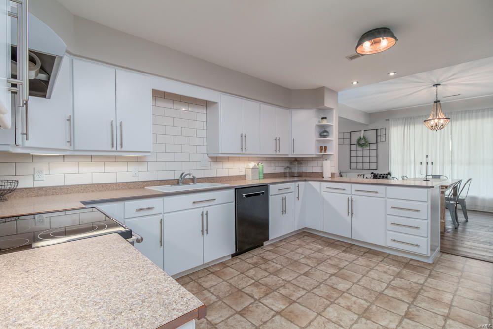 Laclede-Not In List - Farm