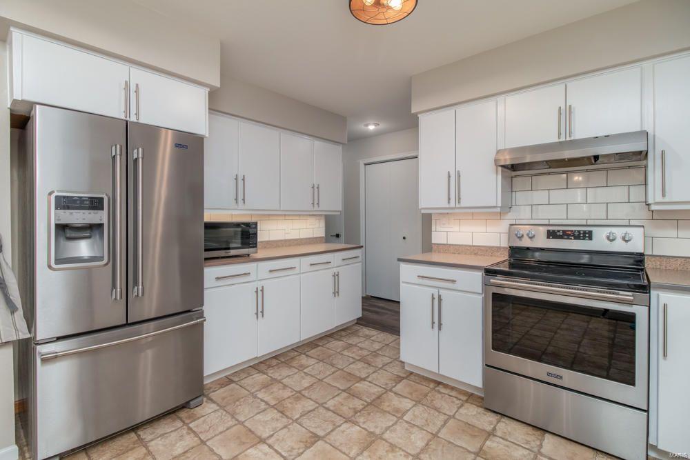 Laclede-Not In List - Farm