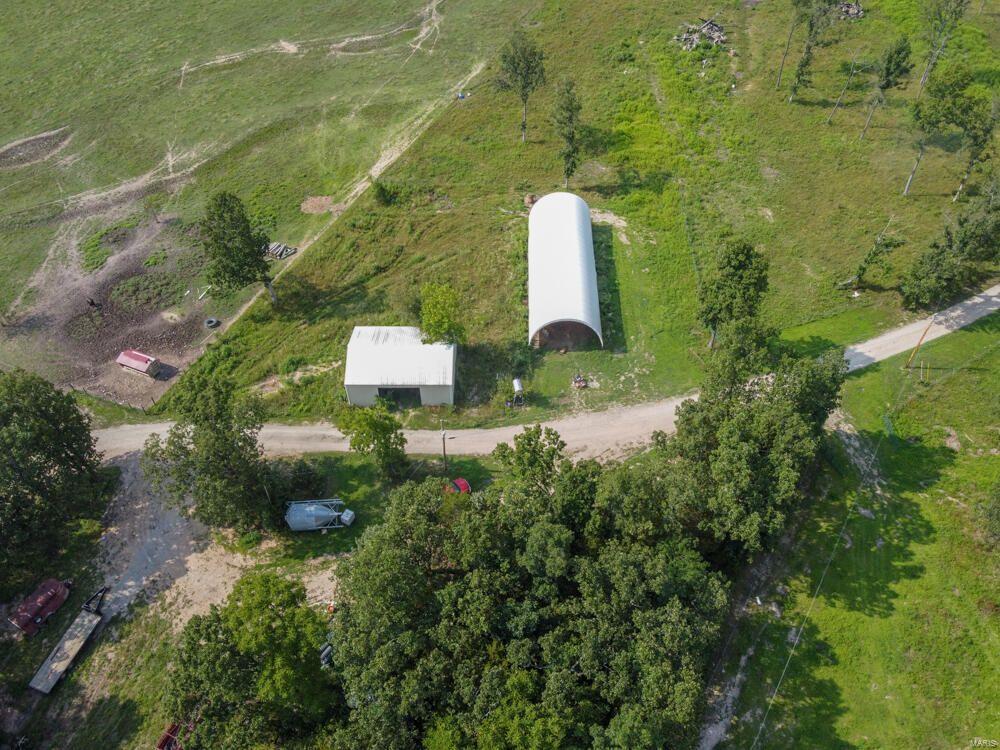 Laclede-Not In List - Farm