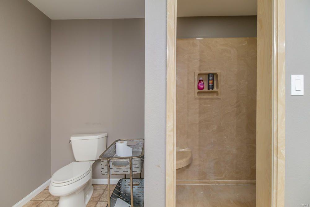 Laclede-Not In List - Farm