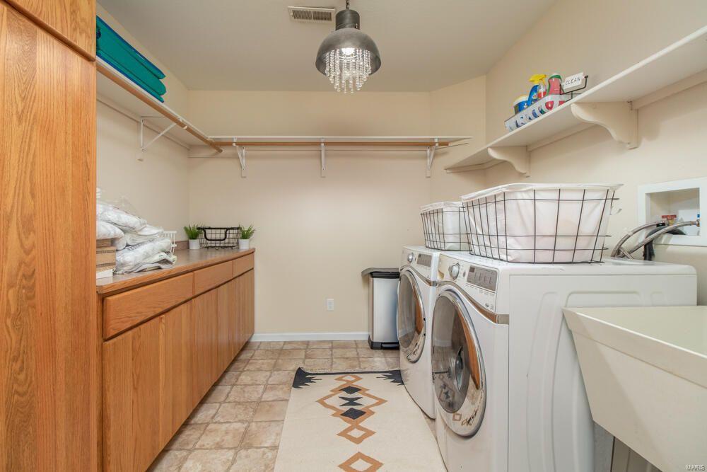 Laclede-Not In List - Farm