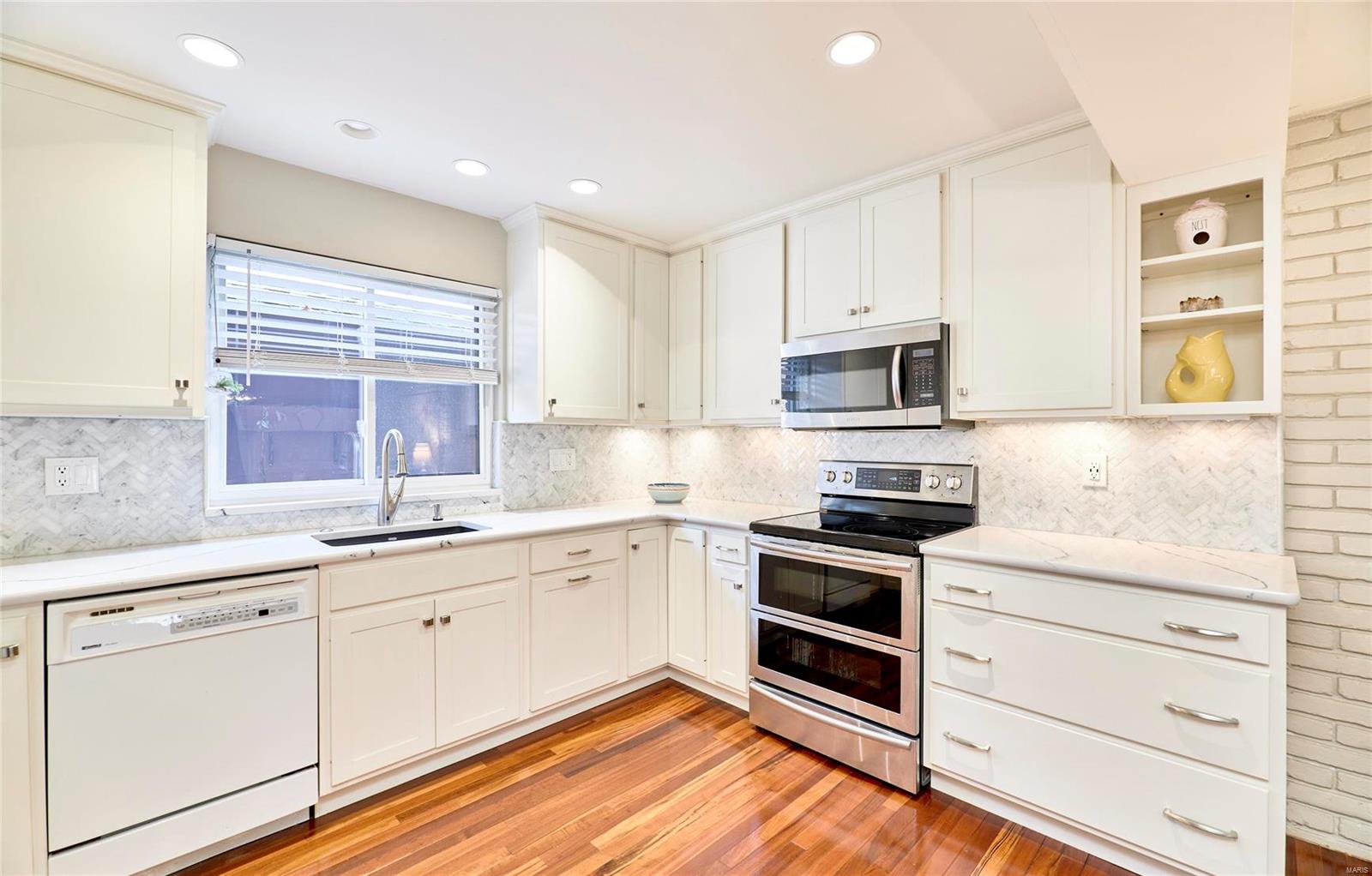 Briar Hill Farm II Condo - Residential