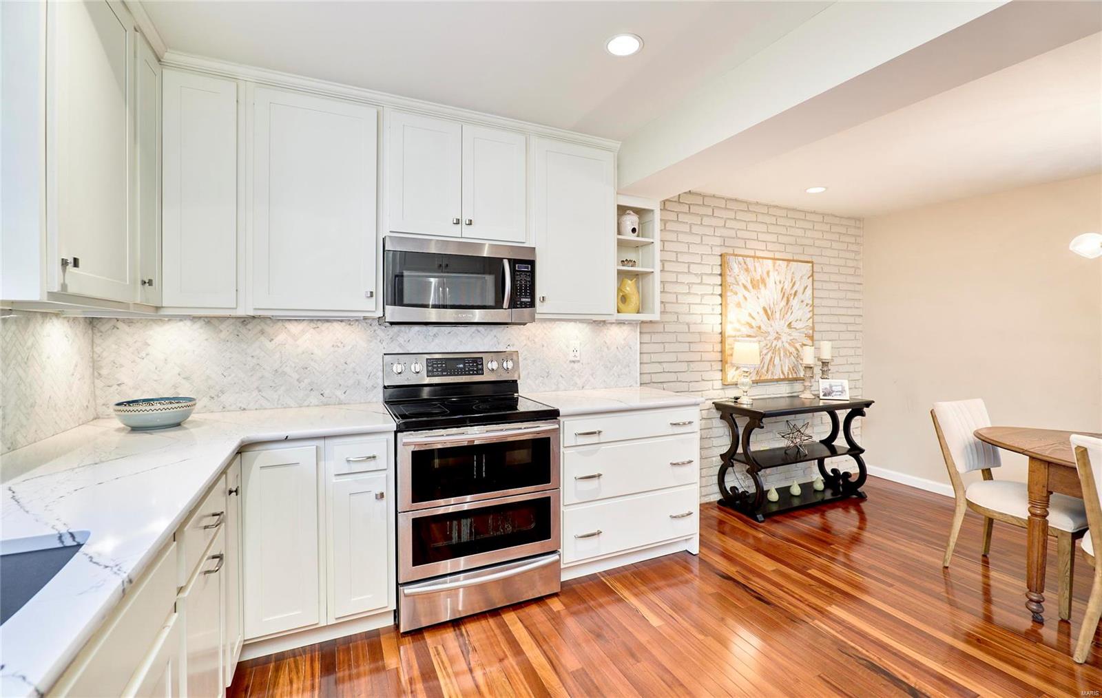 Briar Hill Farm II Condo - Residential