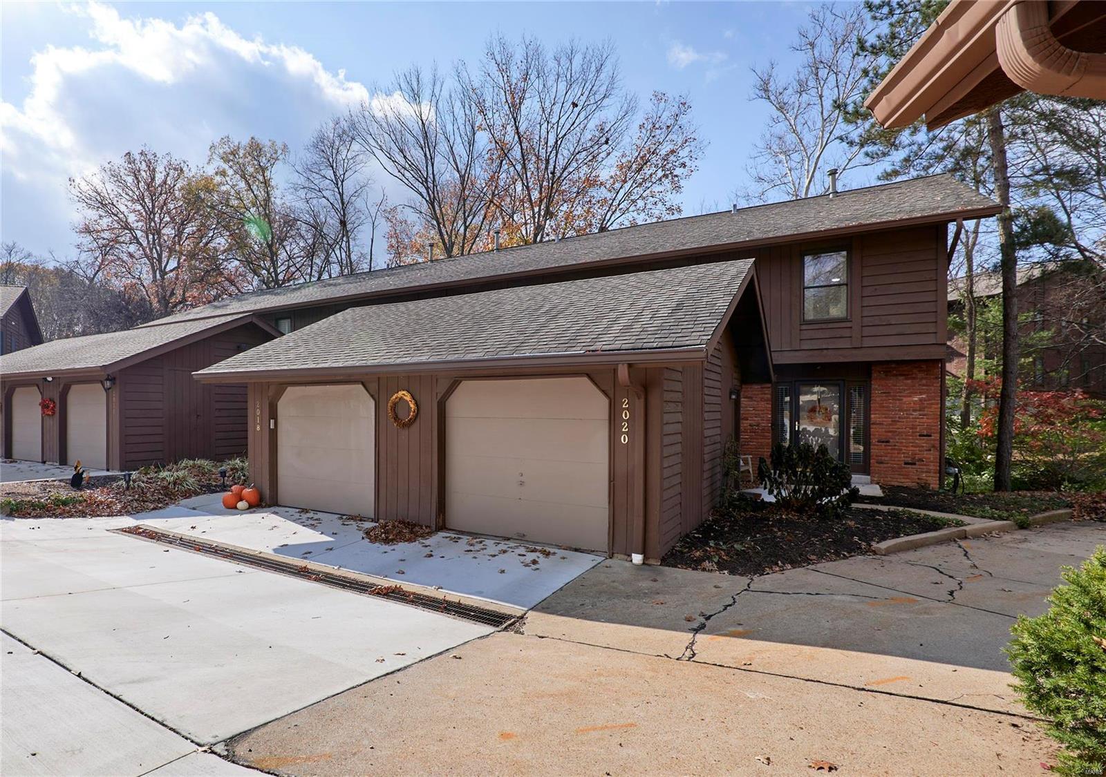 Briar Hill Farm II Condo - Residential