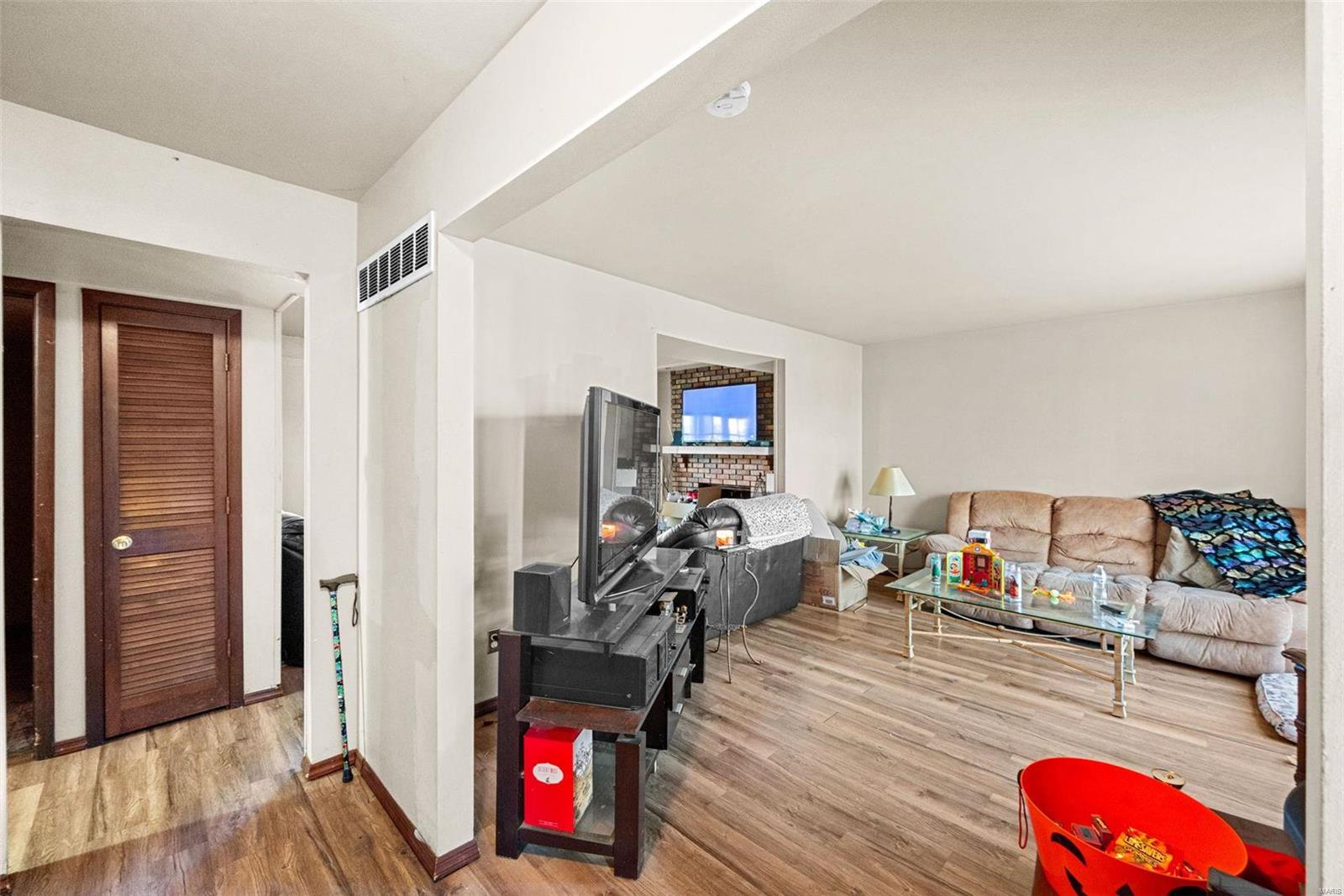 St Peters, Missouri 63376, United States, 4 Bedrooms Bedrooms, ,3 BathroomsBathrooms,Residential,Pending,32844