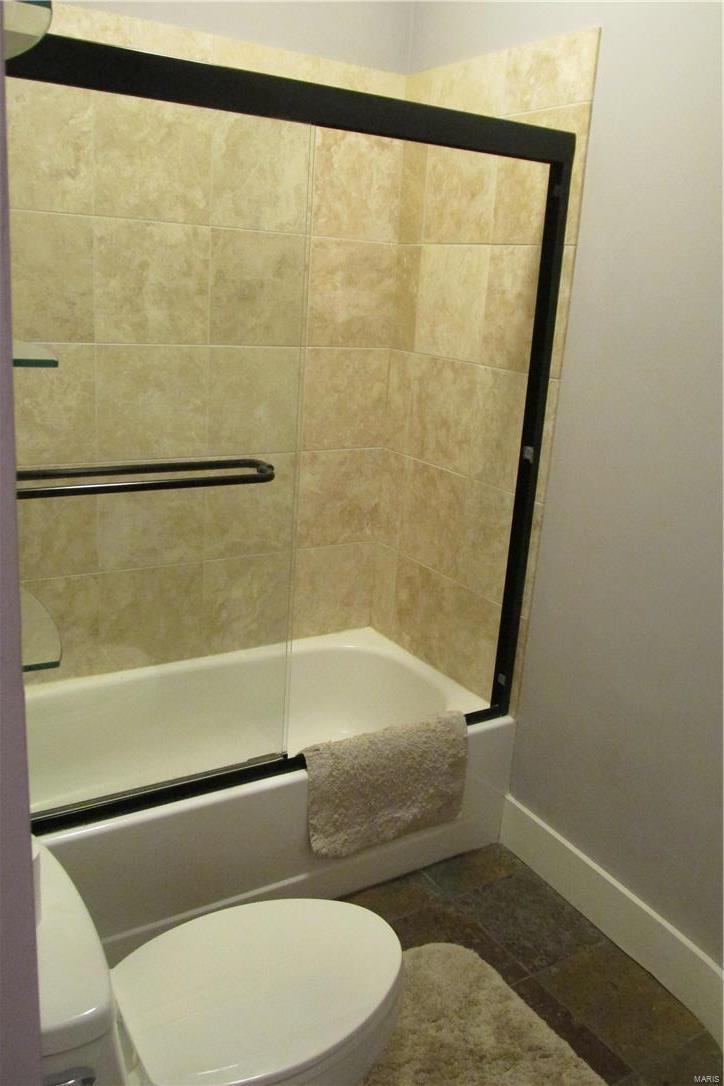 Loop Condo The - Residential Lease