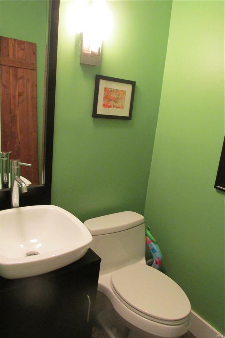 Loop Condo The - Residential Lease