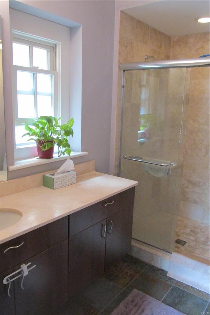 Loop Condo The - Residential Lease