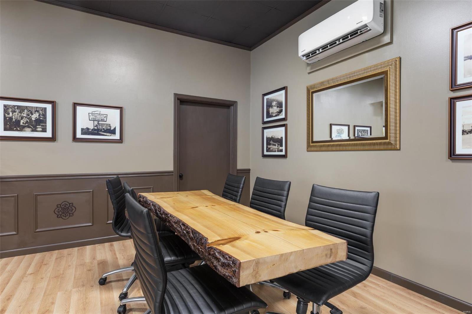 n/a - Commercial Sale