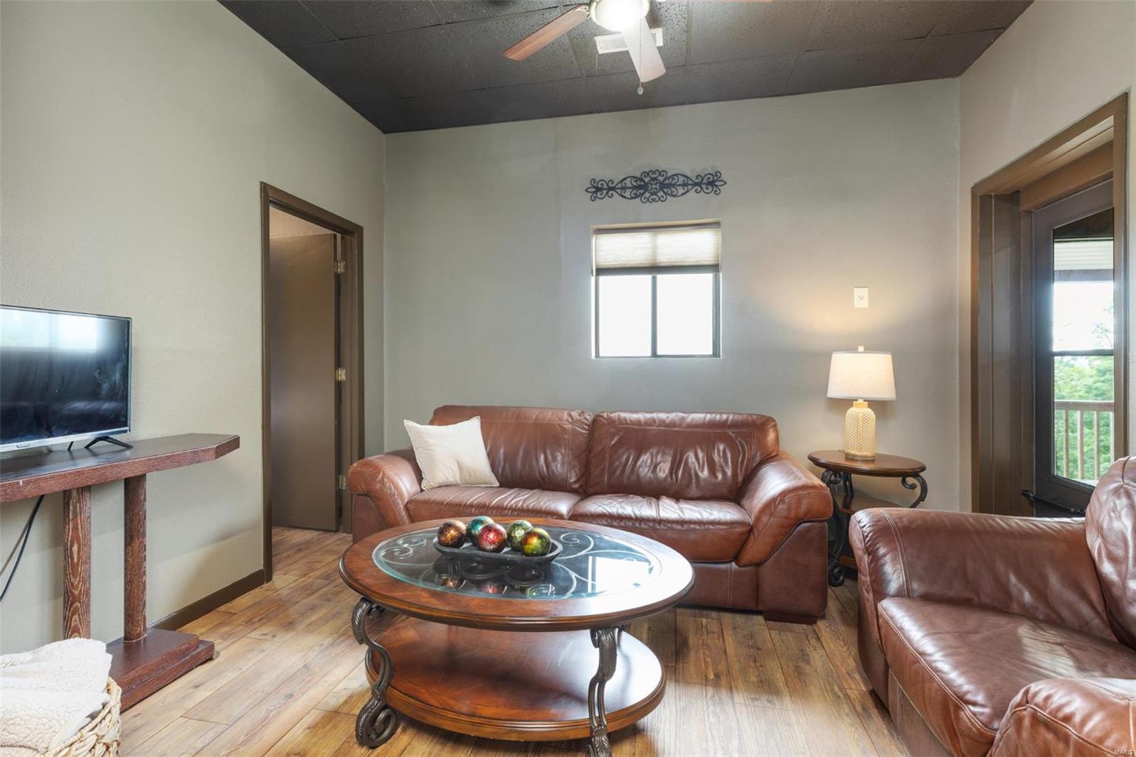 n/a - Commercial Sale