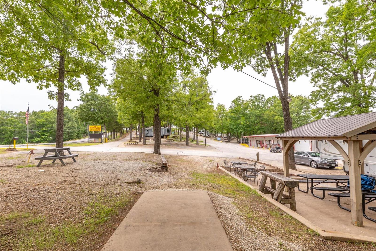 n/a - Commercial Sale