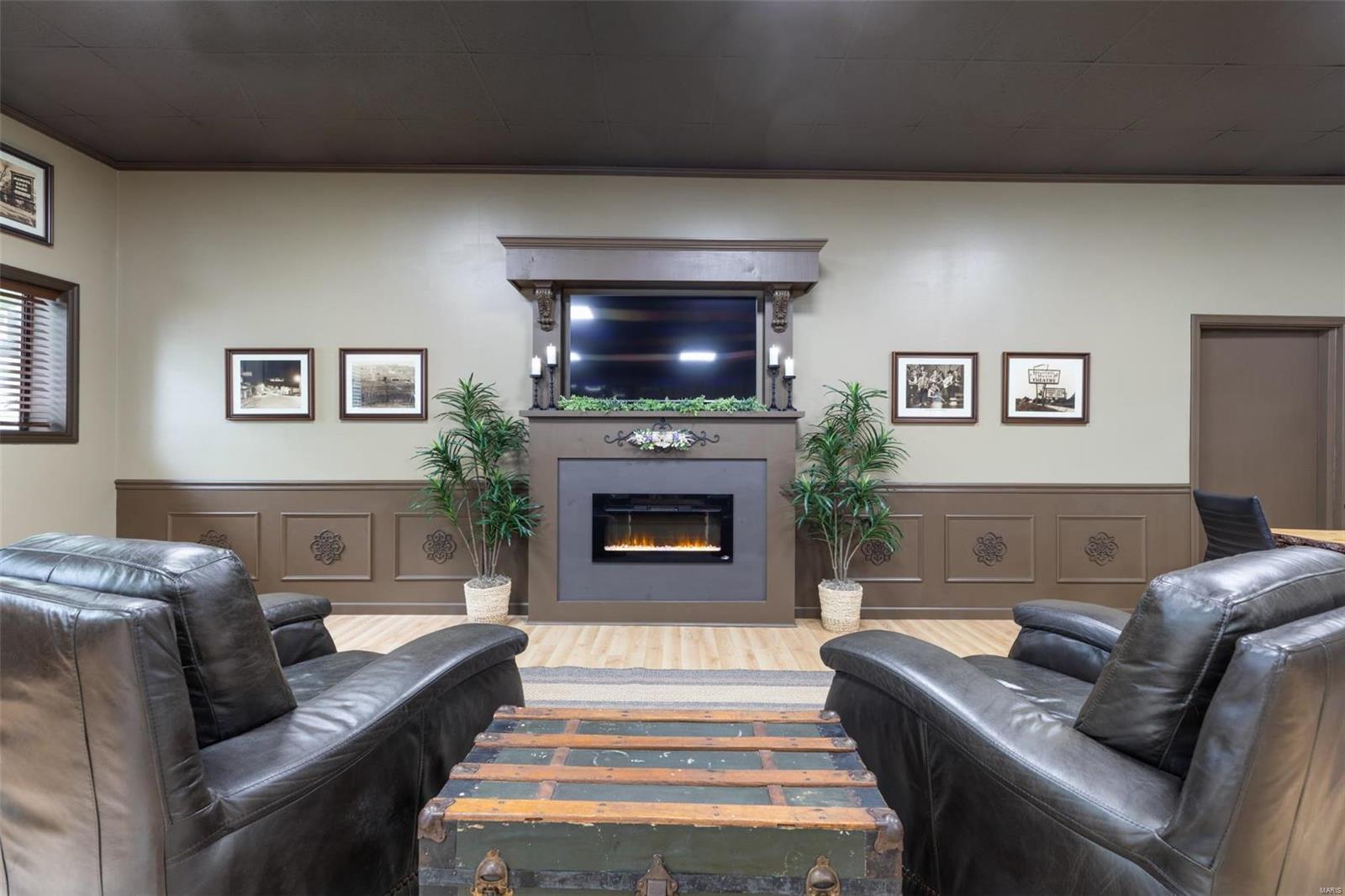 n/a - Commercial Sale