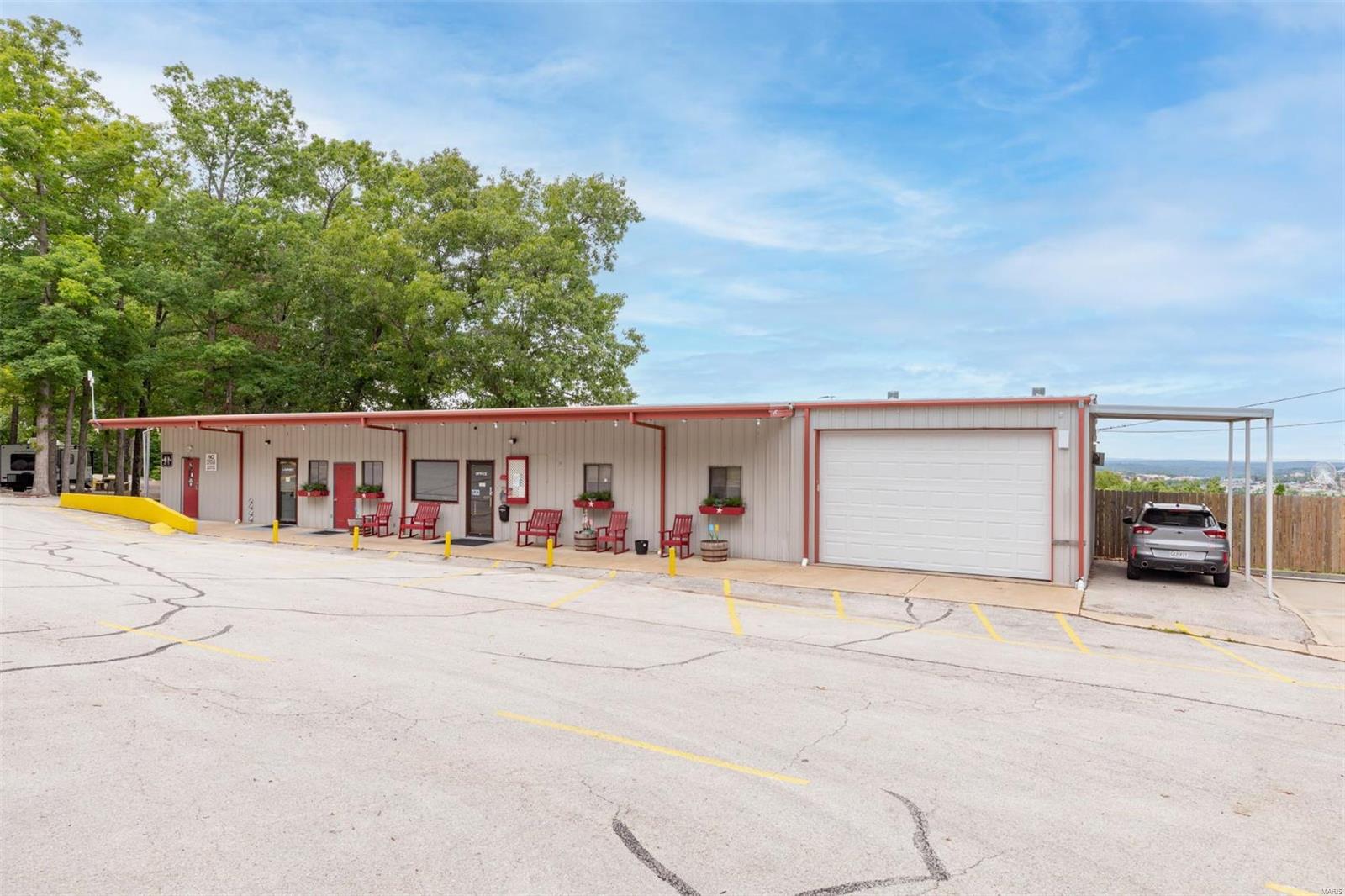 n/a - Commercial Sale