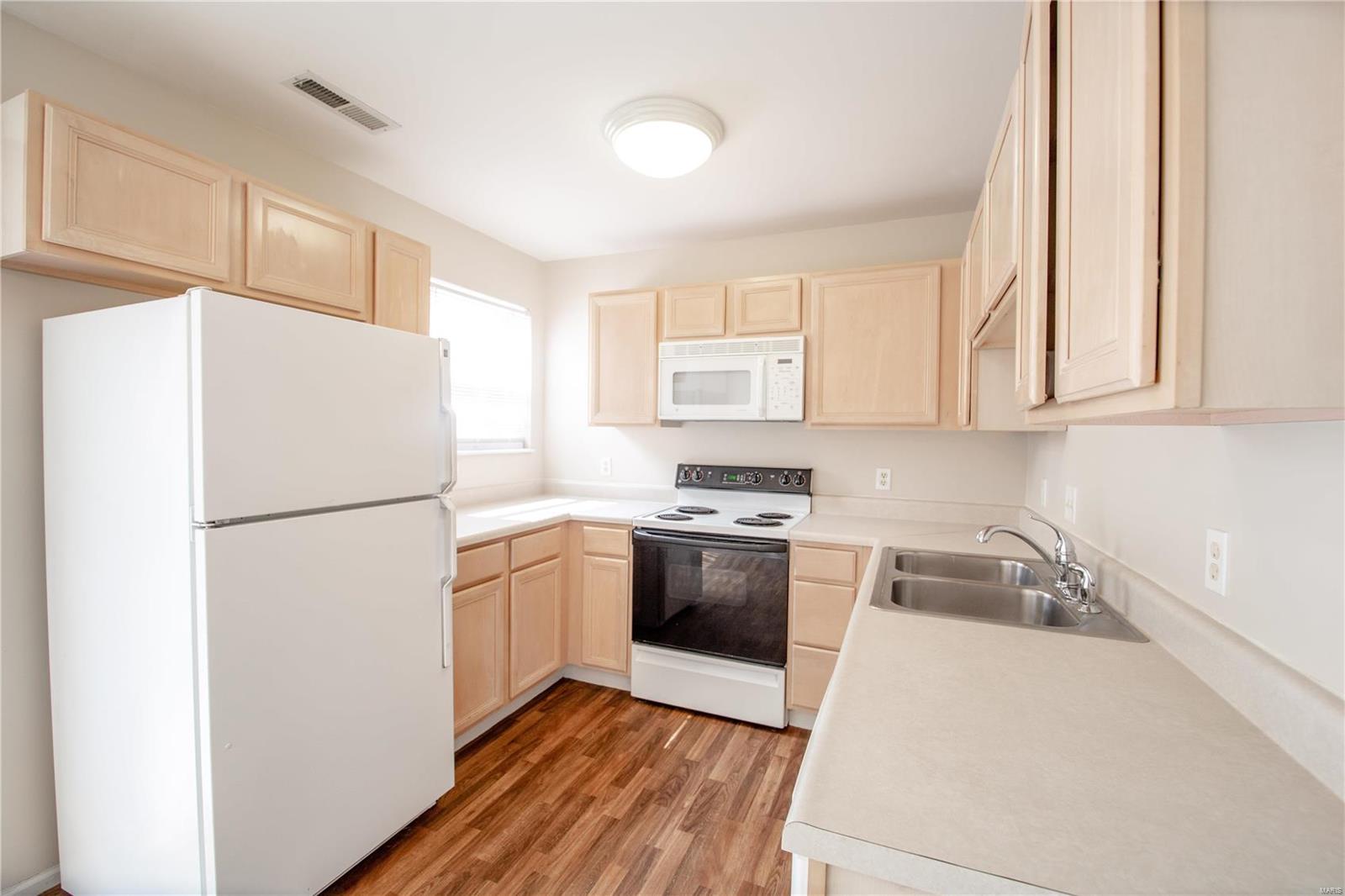 Woodland Crossing Condo Three - Residential