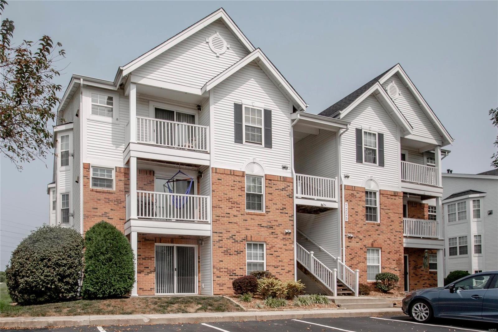 Woodland Crossing Condo Three - Residential