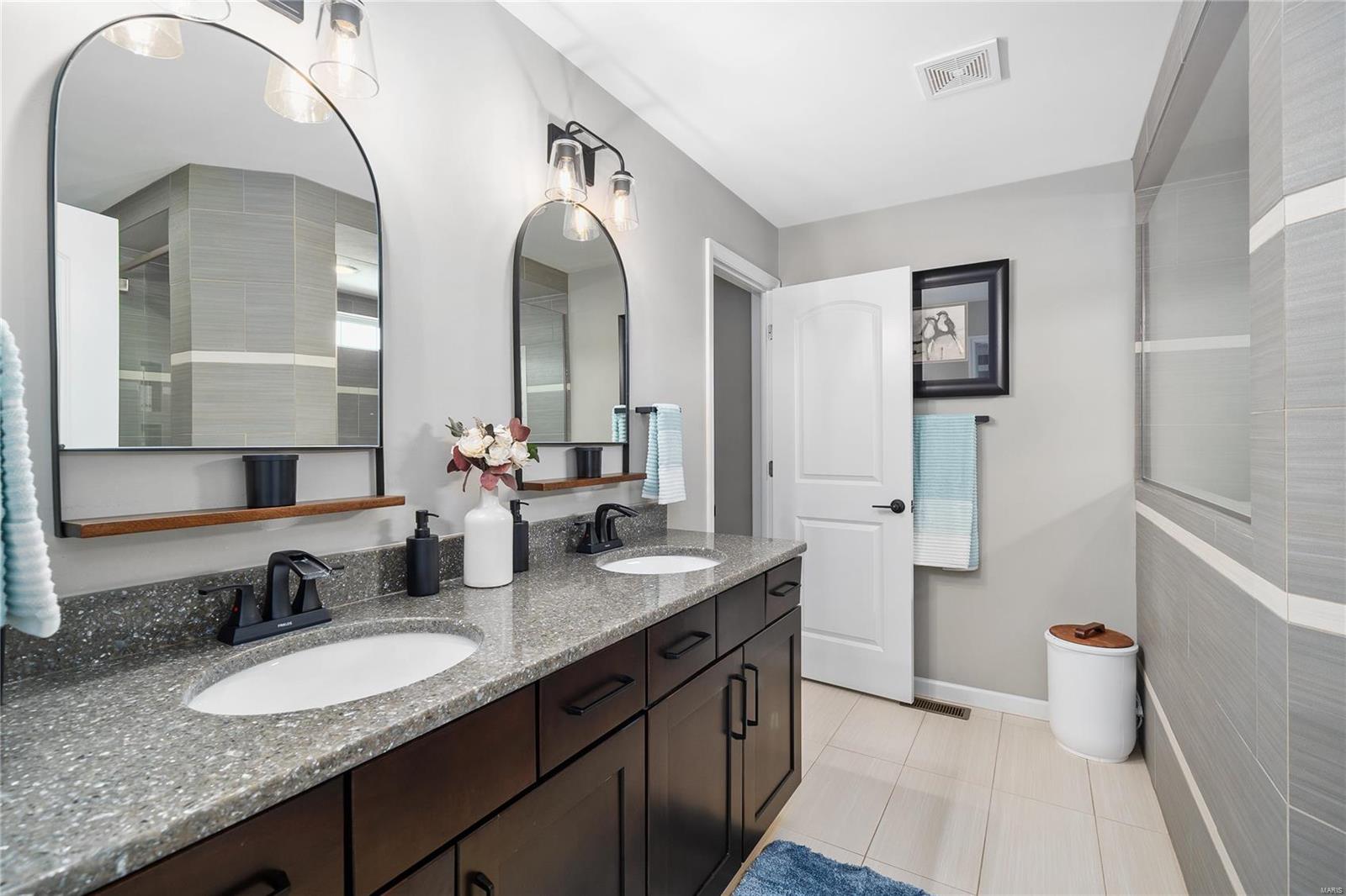 Estates At Town & Country Crossing - Residential