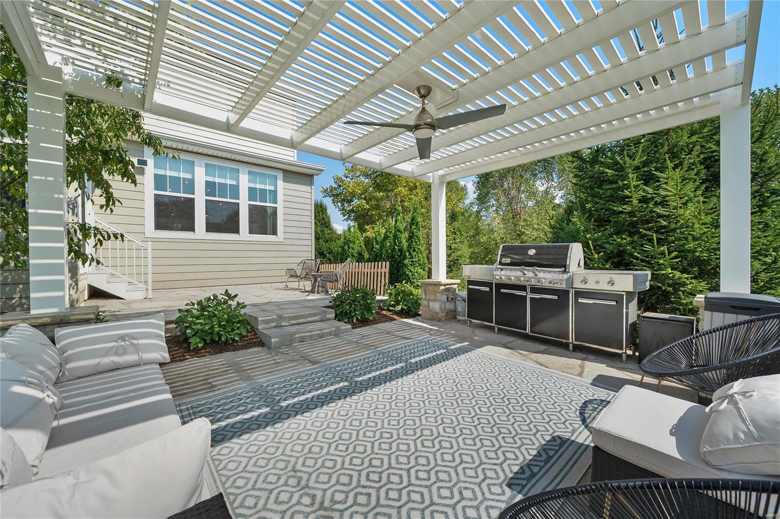 Estates At Town & Country Crossing - Residential