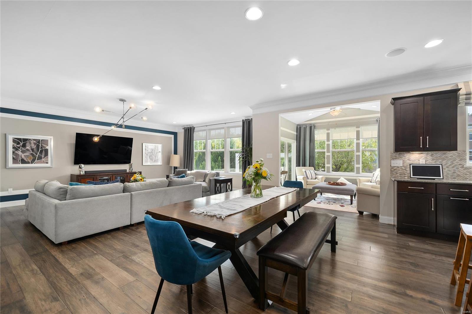 Estates At Town & Country Crossing - Residential