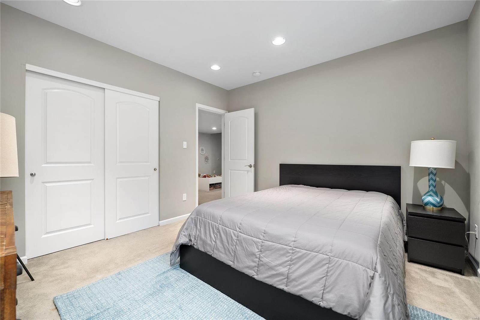 Estates At Town & Country Crossing - Residential