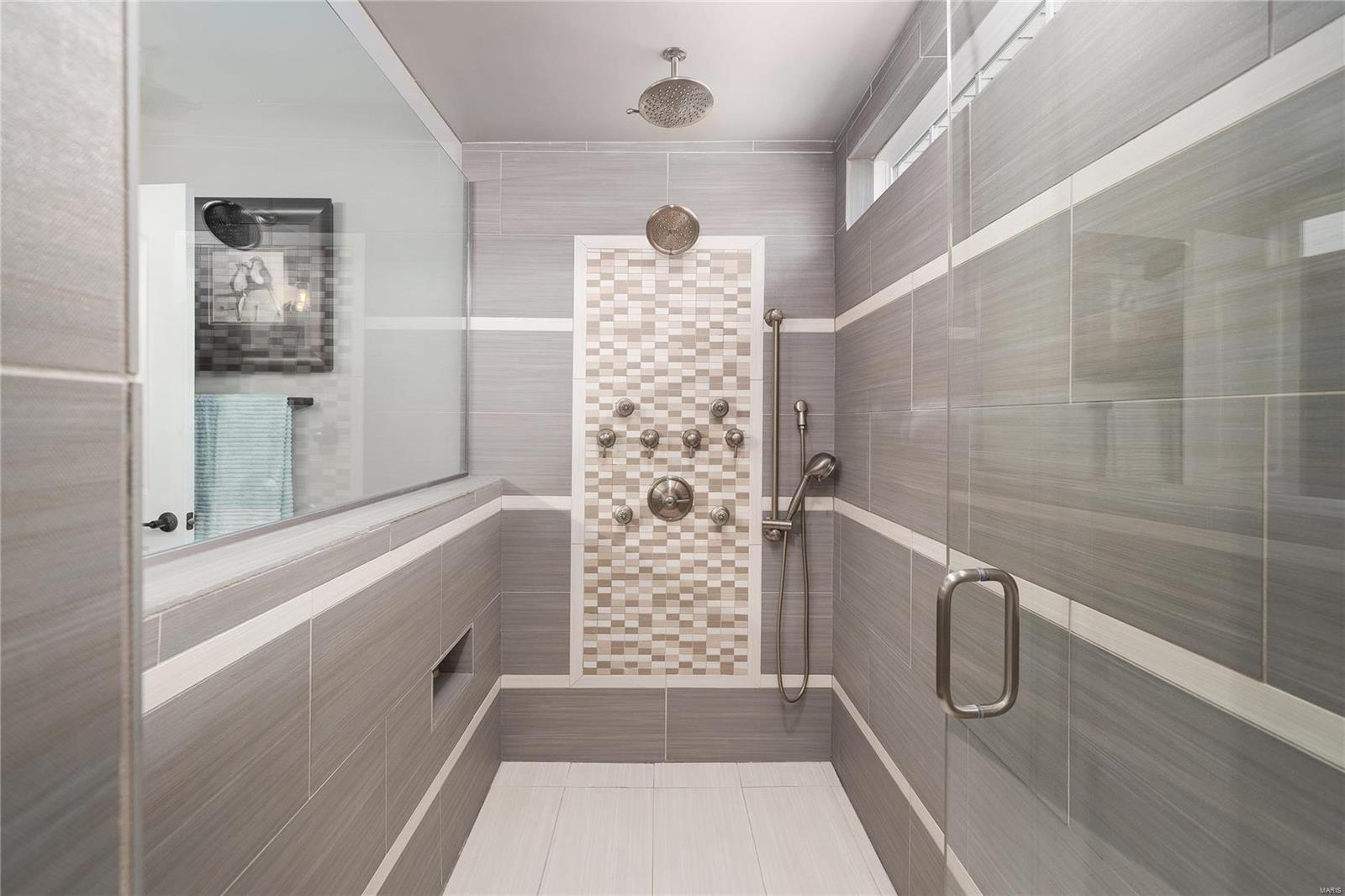 Estates At Town & Country Crossing - Residential