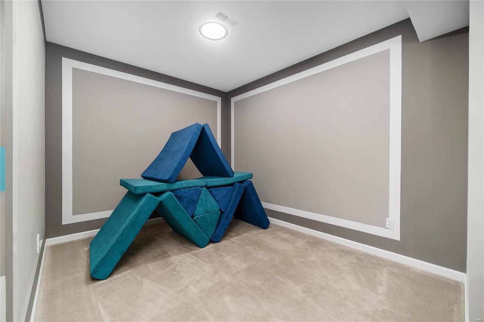 Estates At Town & Country Crossing - Residential